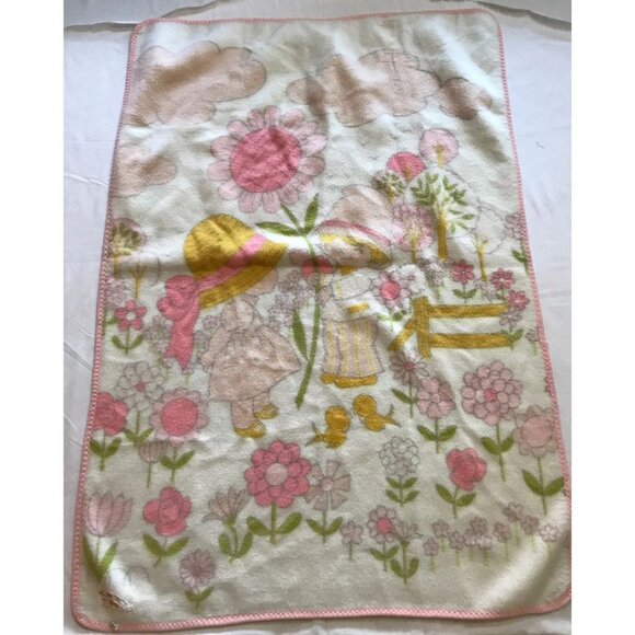 Vintage Fleece Baby Blanket with Bonnet Girl The Bay Flower Power - Picture 3 of 5